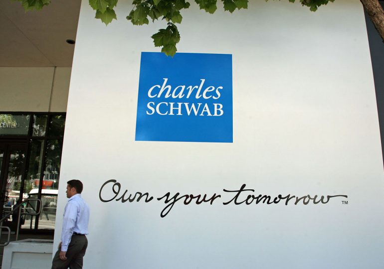 Charles Schwab Corporation - крупнейшая брокерская компания США