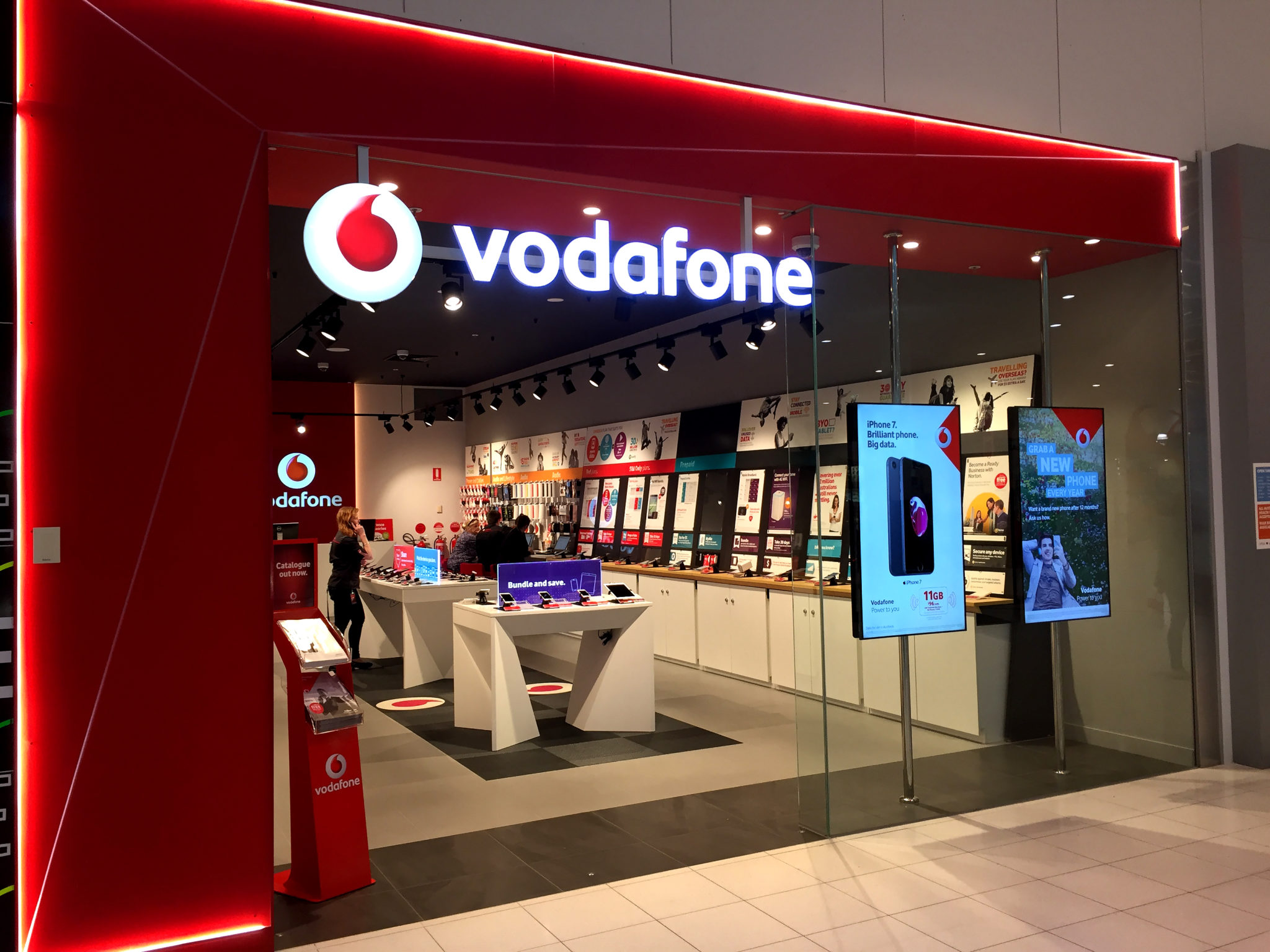оператор мобильной связи Vodafone